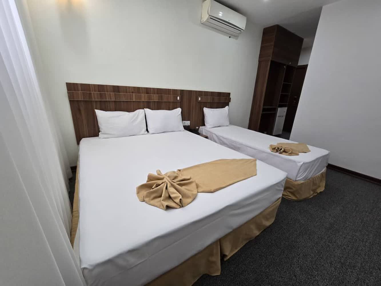 تور تخصصی پاژ ،مشهد.نیشابور.فاضل.تاریخ بیابانک.1404 محمد رضا فاضلی مطلب :تور تخصصی مشهد .نیشابور،پاژ،هتل لاوان مشهد