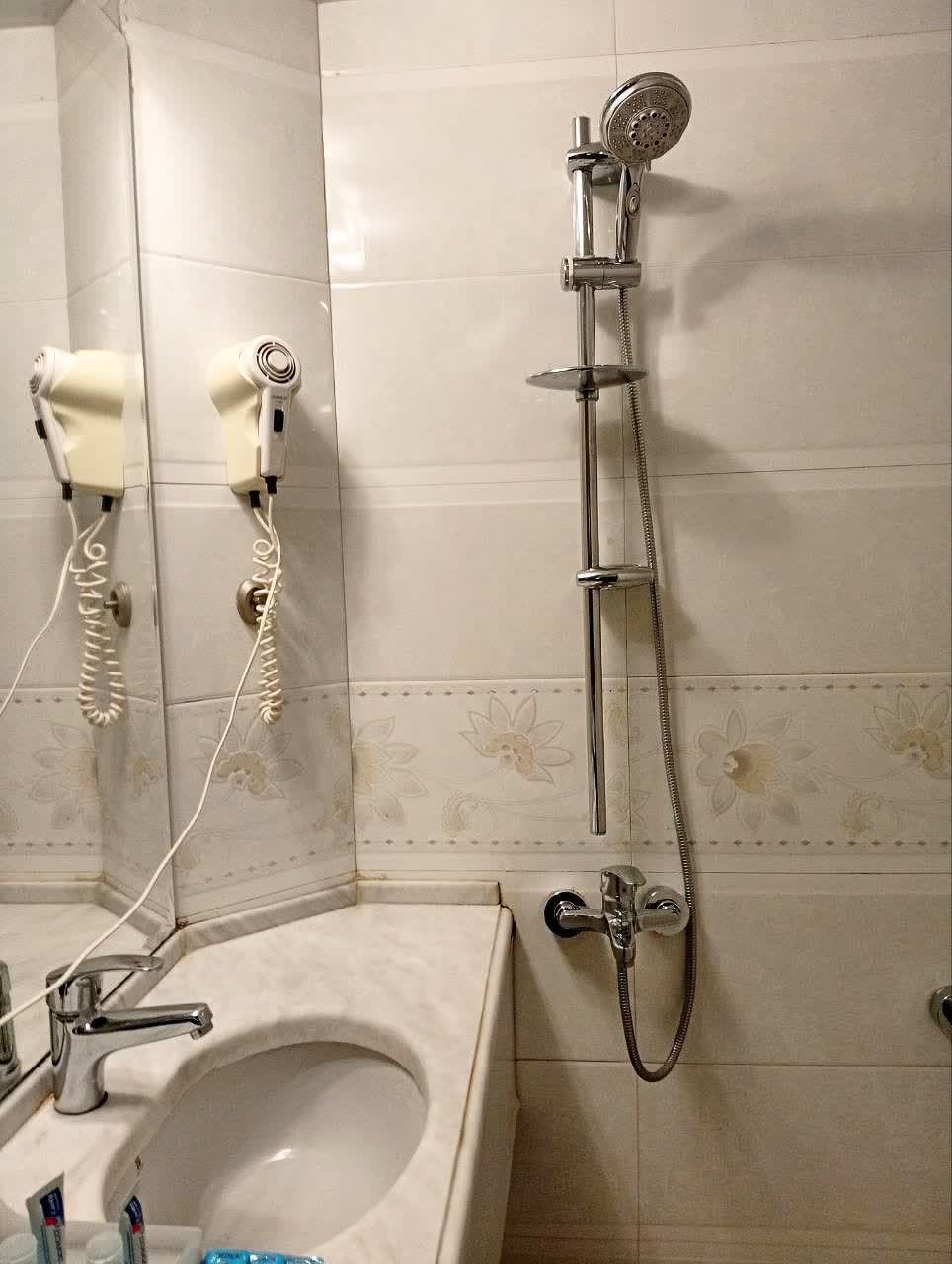 هتل سهند مشهد .گنجینه فاضل ، سفر تور پاژ.سند بهمن 1404.محمد رضا فاضلی .نیشابور.09151534439**&&رزرو&&**09126049747****فاضل